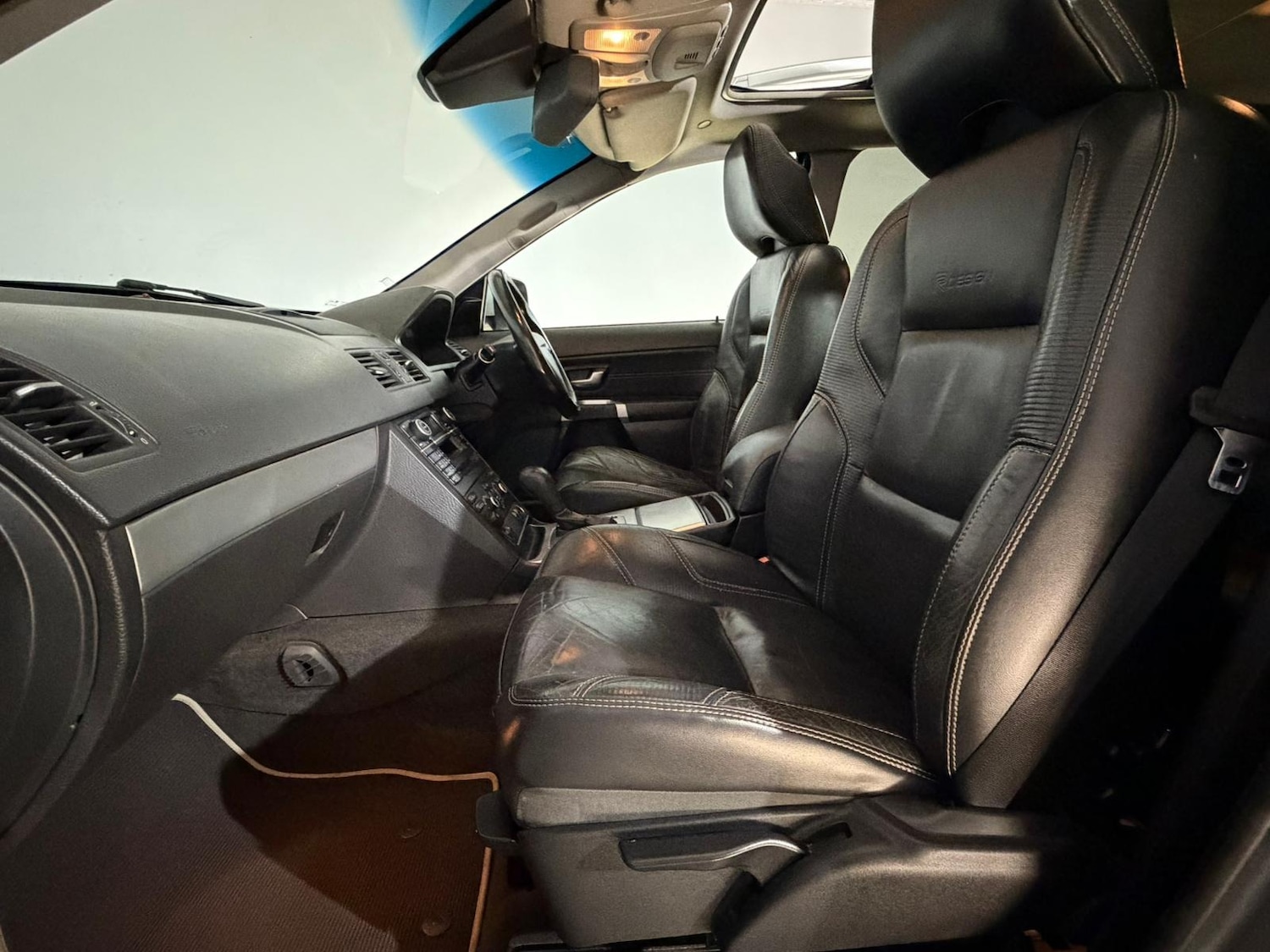 Used Volvo XC90 2012 for sale - 77619421: Photo 18