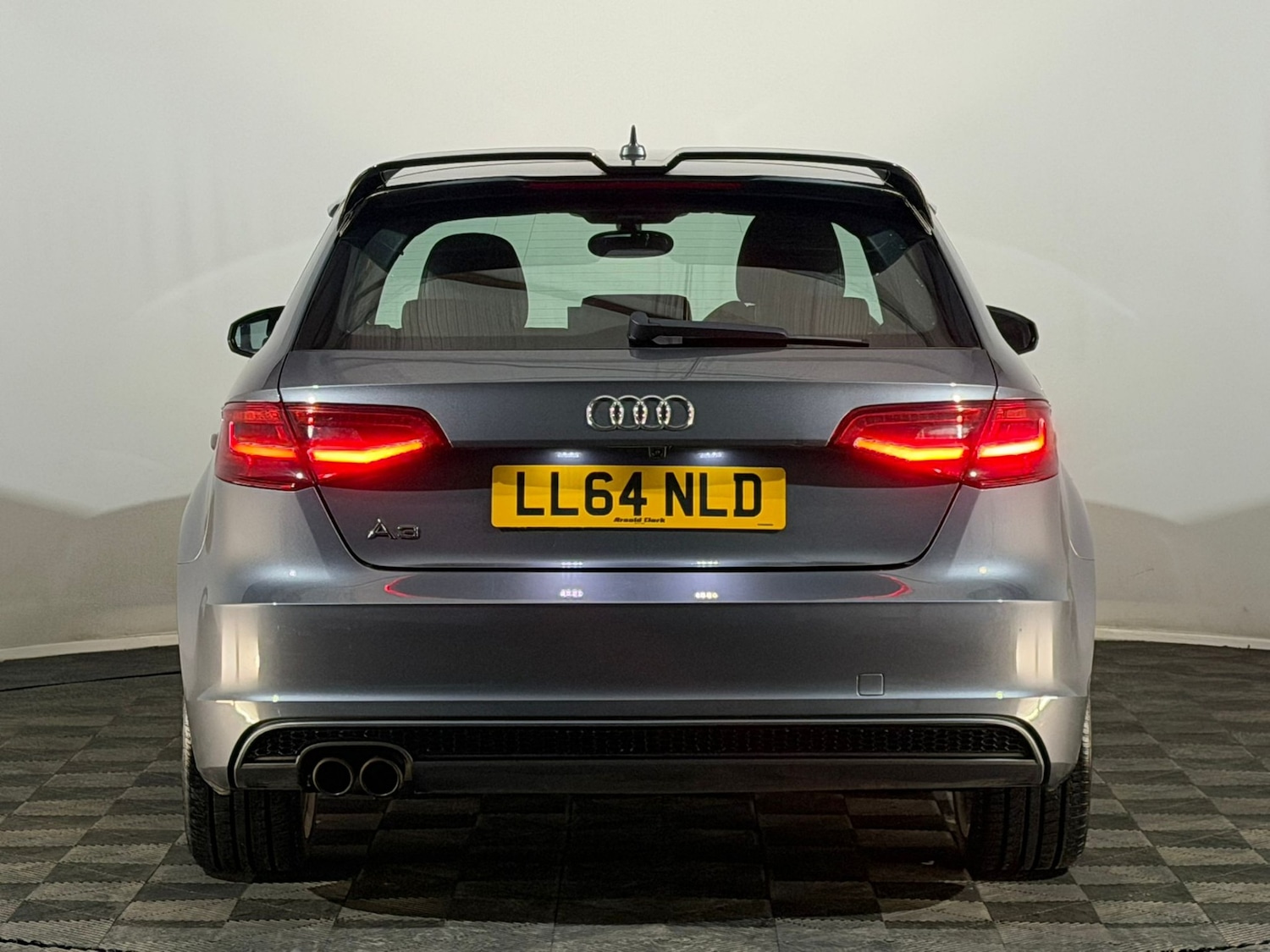 Used Audi A3 2014 for sale - 77398243: Photo 7