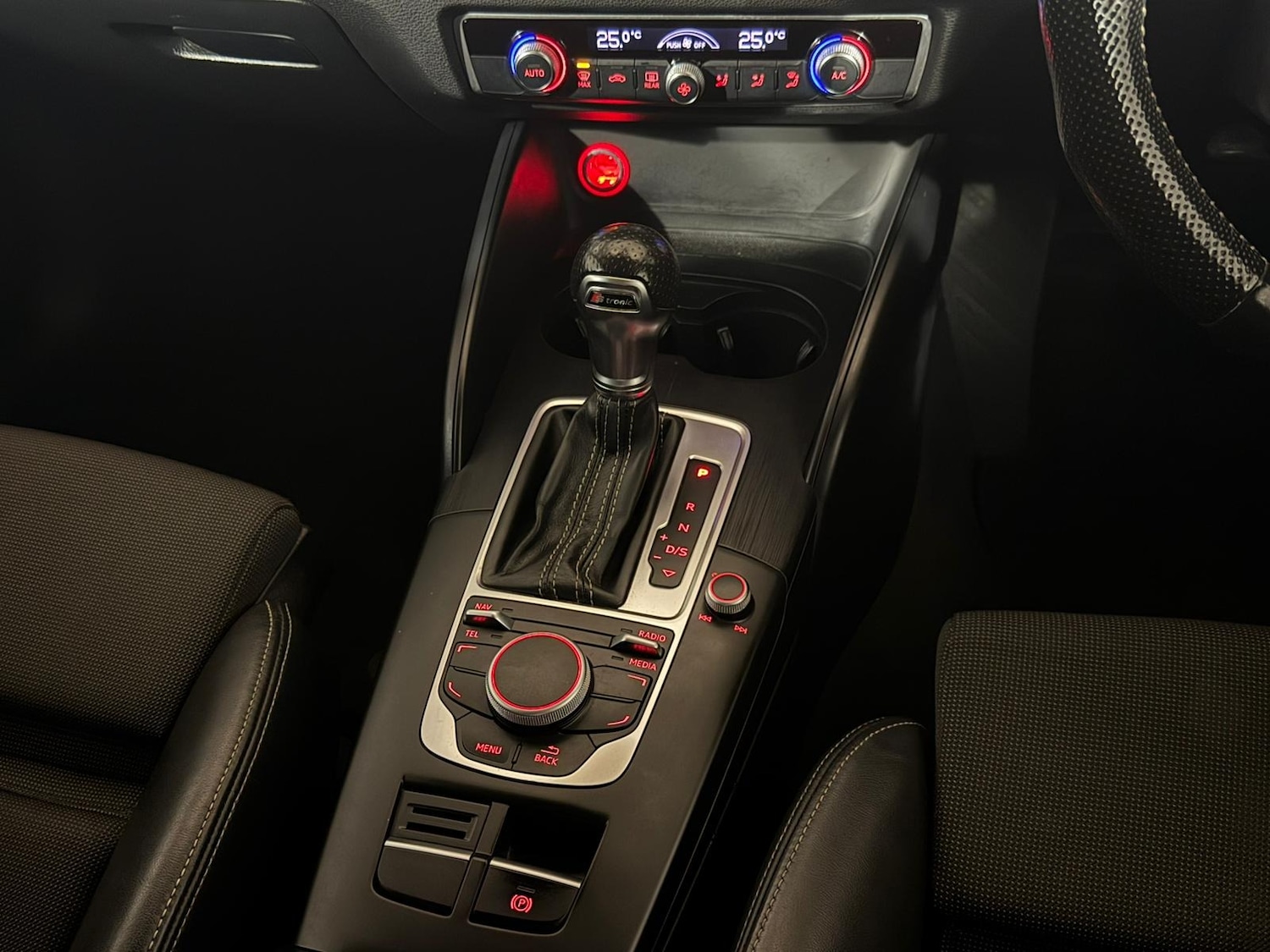 Used Audi A3 2014 for sale - 76968637: Photo 15