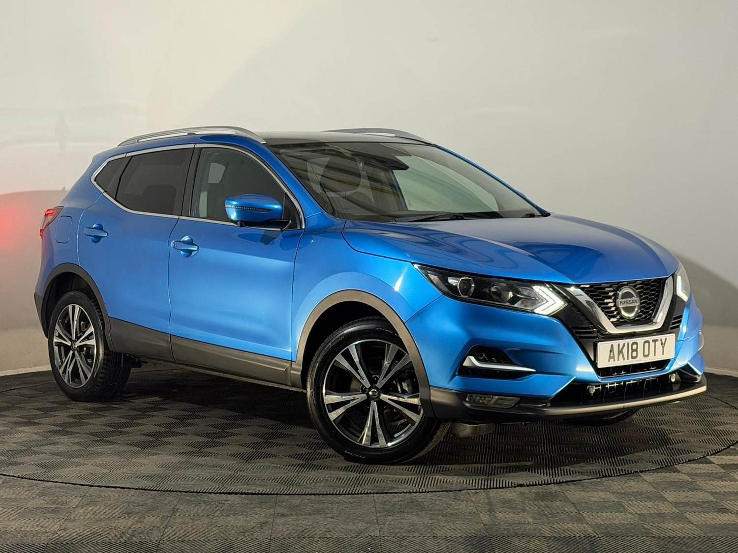 Used Nissan Qashqai 2018 for sale - 76792944: Photo 1