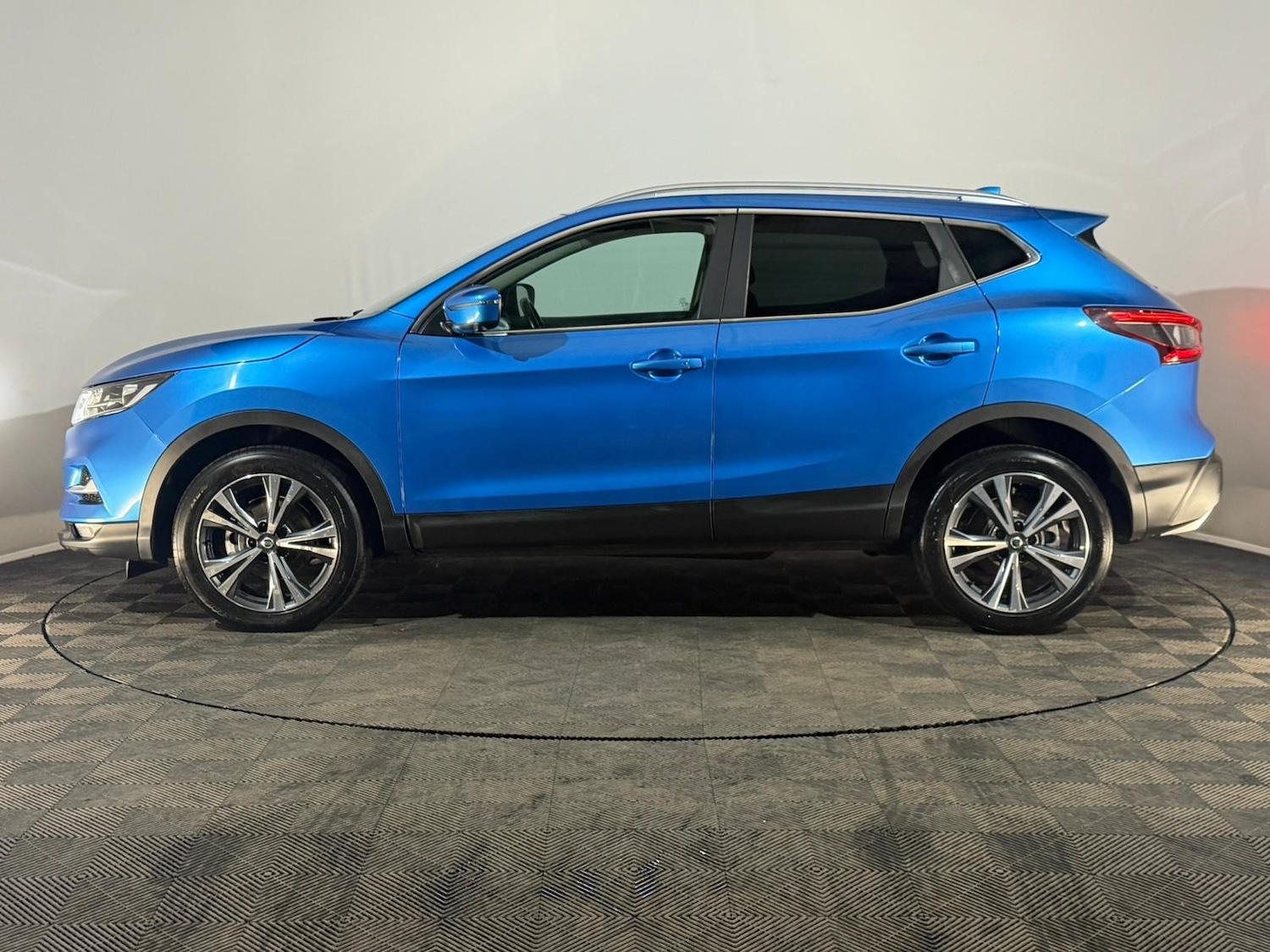 Used Nissan Qashqai 2018 for sale - 76792944: Photo 5