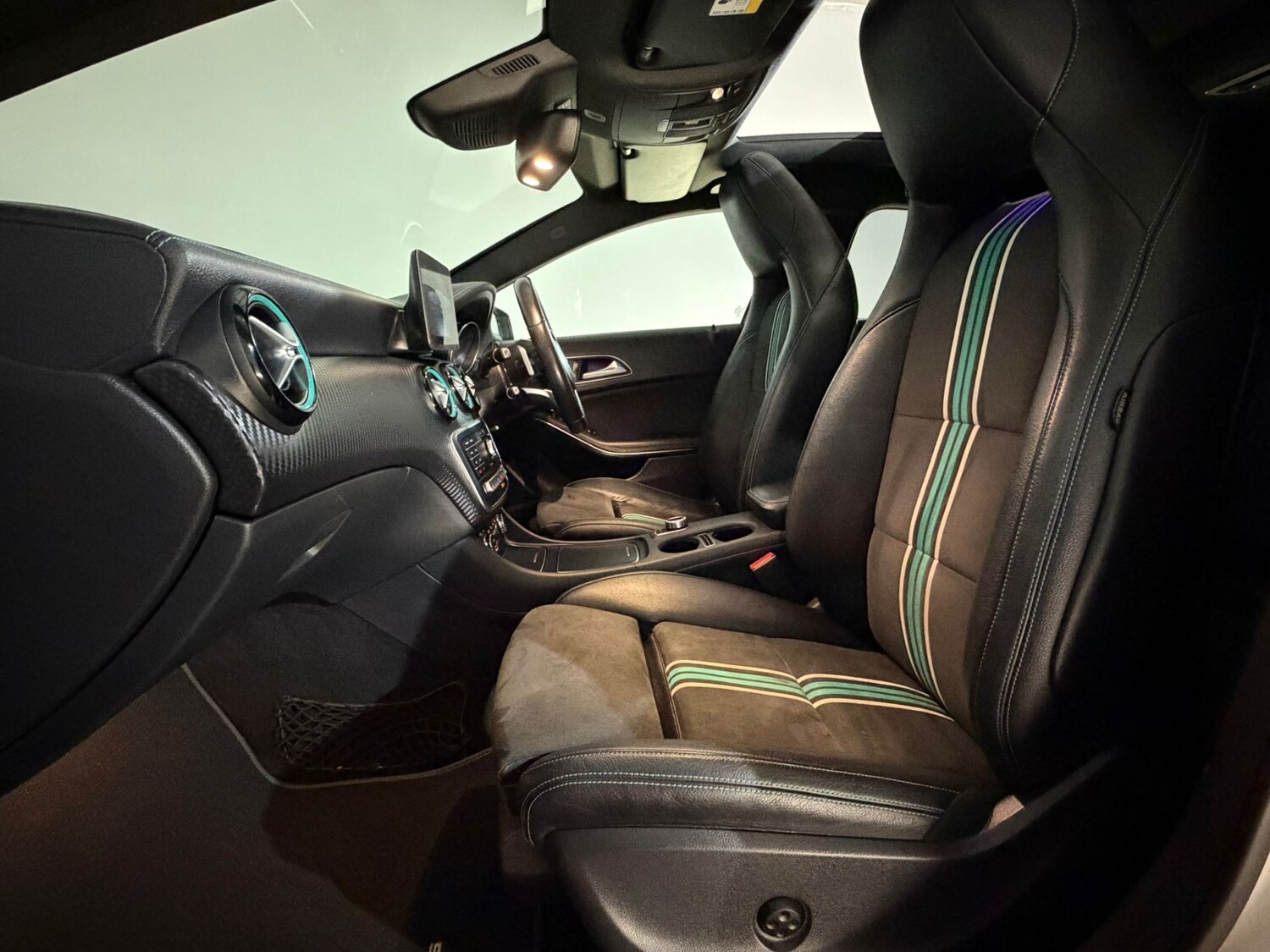 Used Mercedes-Benz A-Class 2016 for sale - 77873681: Photo 17