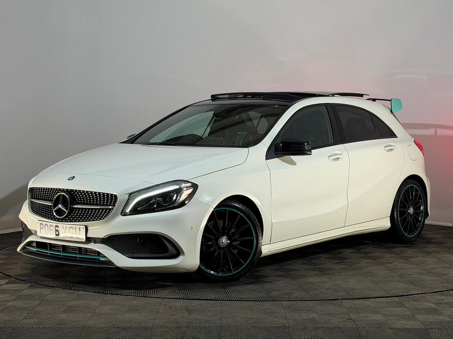 Used Mercedes-Benz A-Class 2016 for sale - 77873681: Photo 3