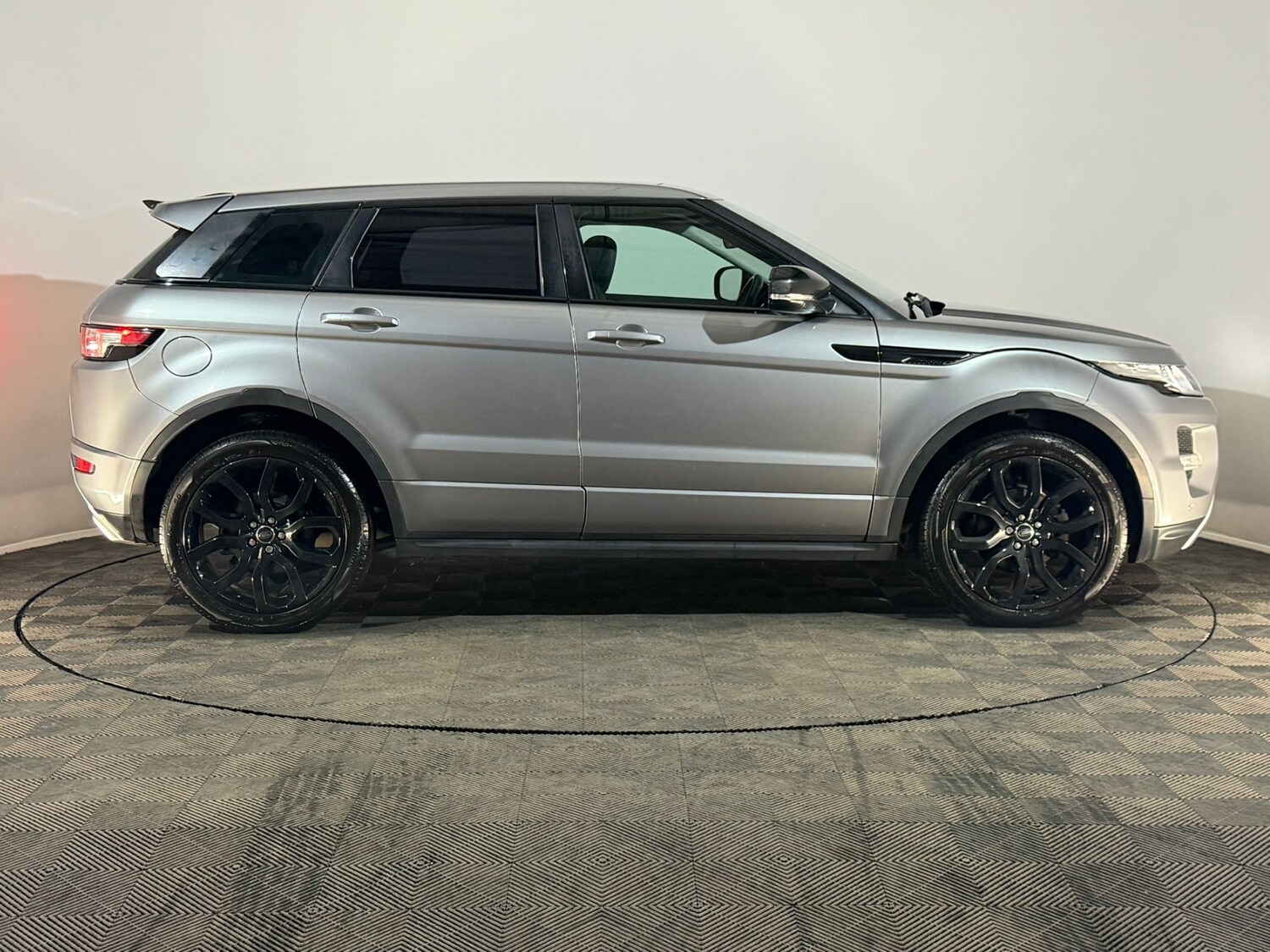 Used Land Rover Range Rover Evoque 2013 for sale - 76777473: Photo 4