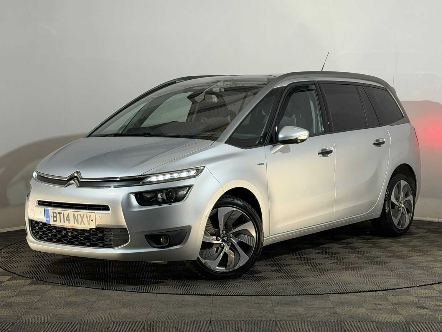 Used Citroen Grand C4 Picasso 2014 for sale - 77834056: Photo 3