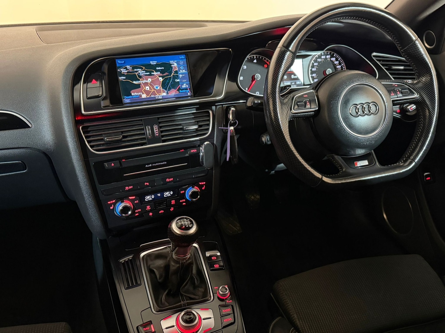 Used Audi A4 2015 for sale - 76414008: Photo 12