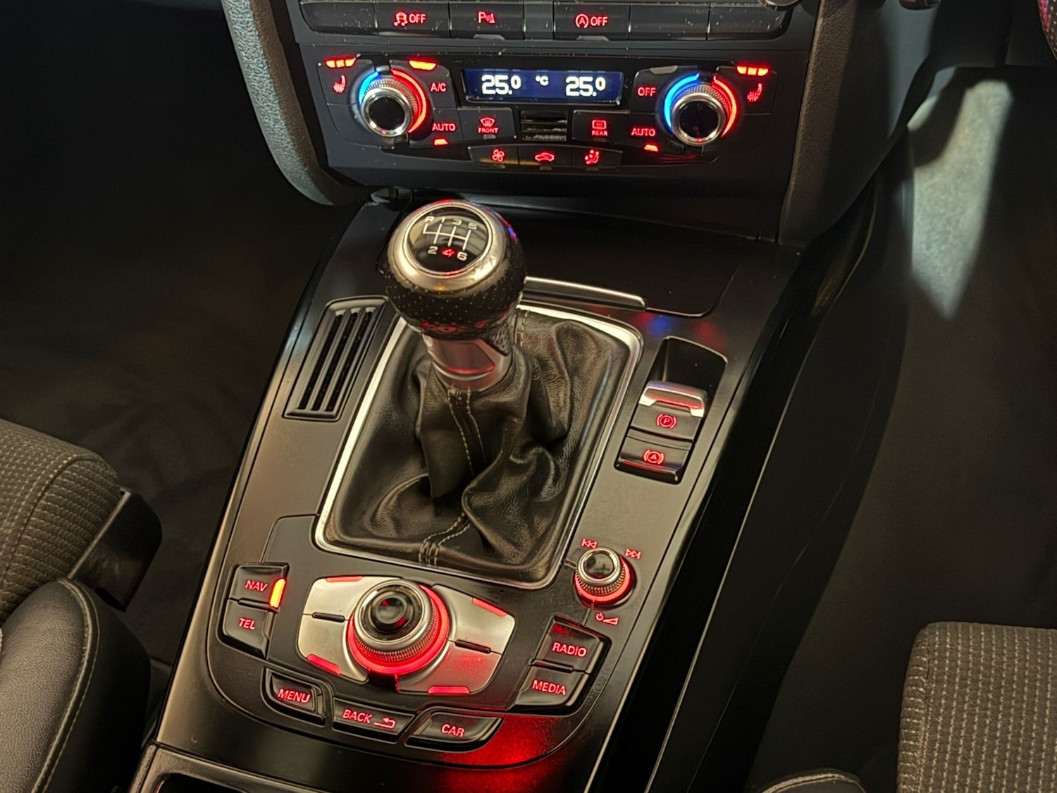 Used Audi A4 2015 for sale - 76414008: Photo 15