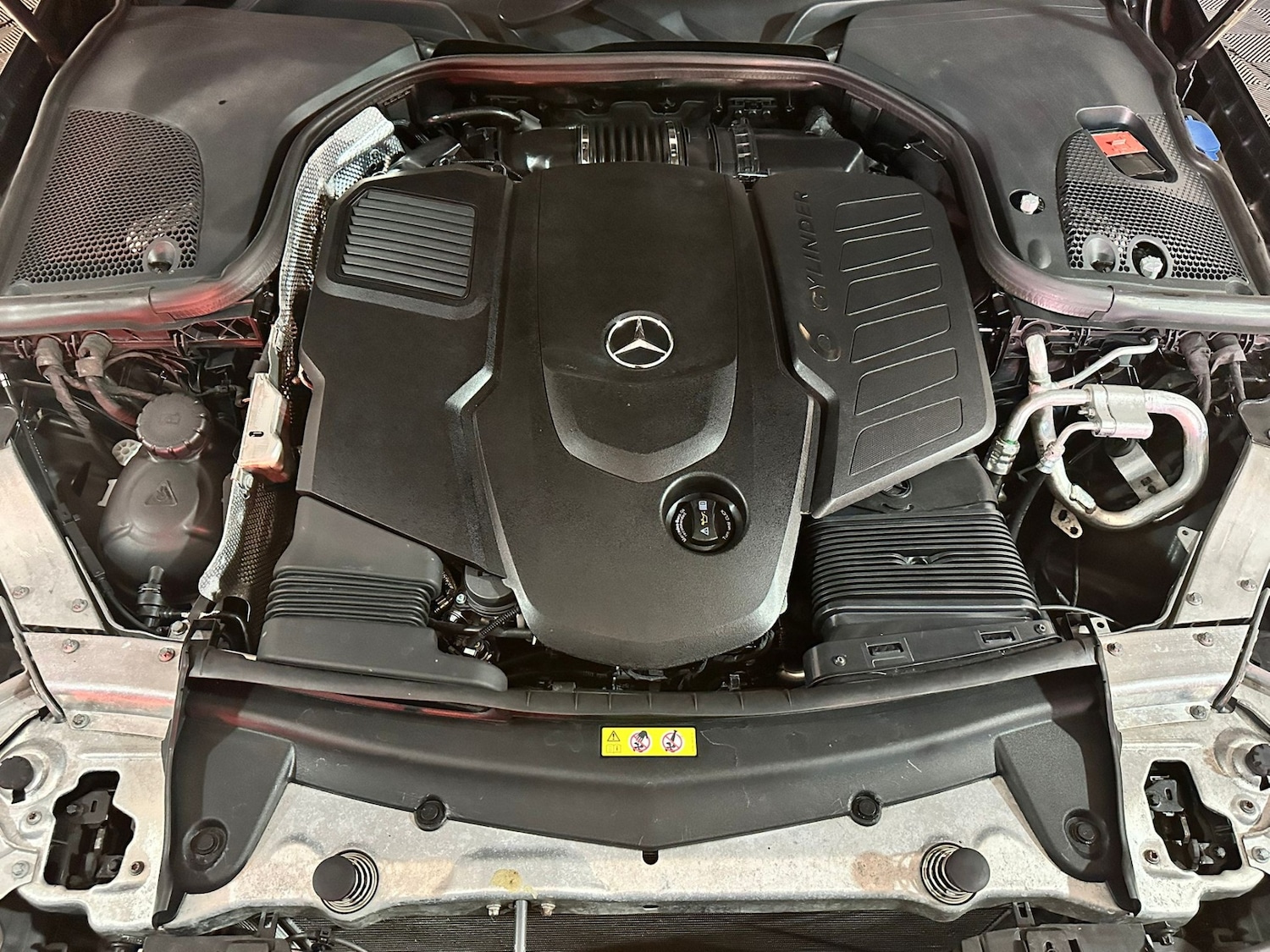 Used Mercedes-Benz CLS 2018 for sale - 76420113: Photo 10