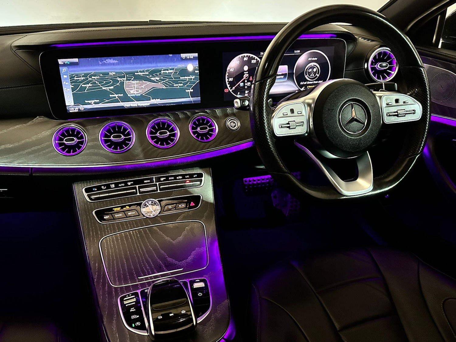 Used Mercedes-Benz CLS 2018 for sale - 76420113: Photo 12