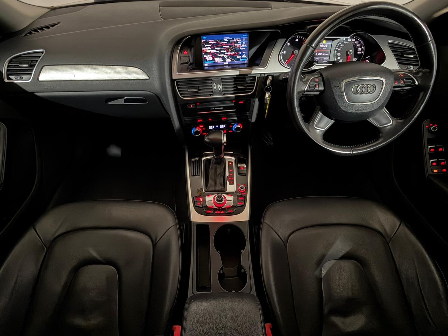 Used Audi A4 2013 for sale - 77480706: Photo 10