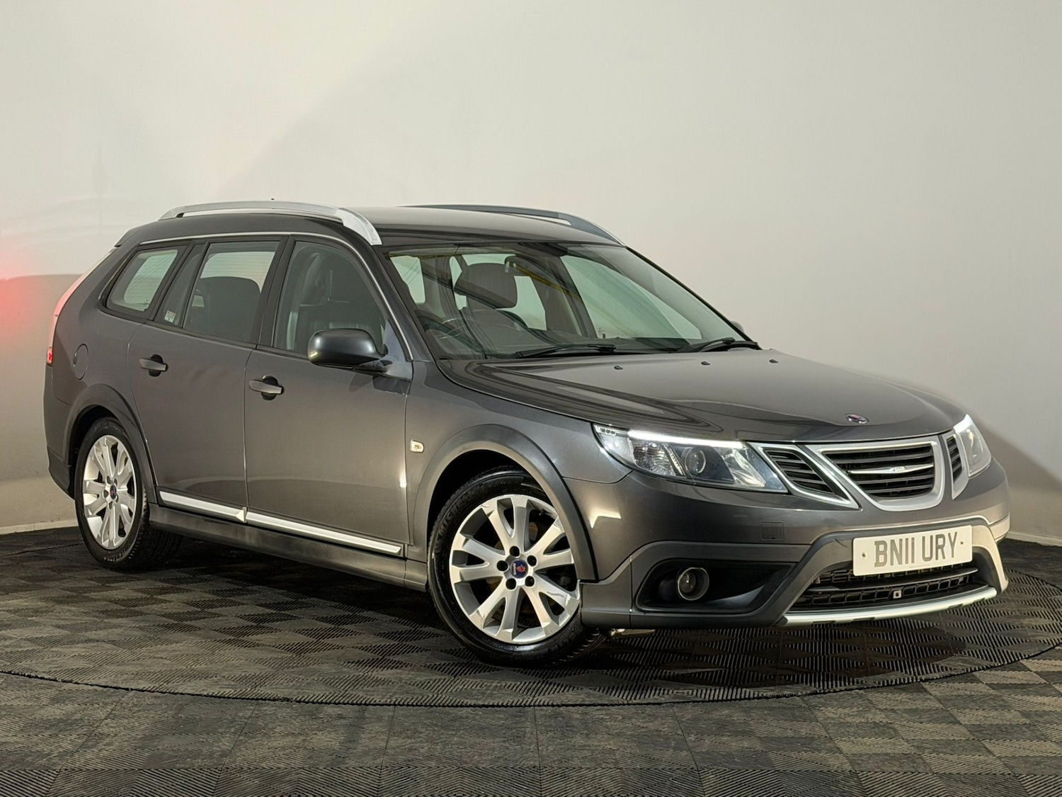 Used Saab 9-3 2011 for sale - 76170911: Photo 1