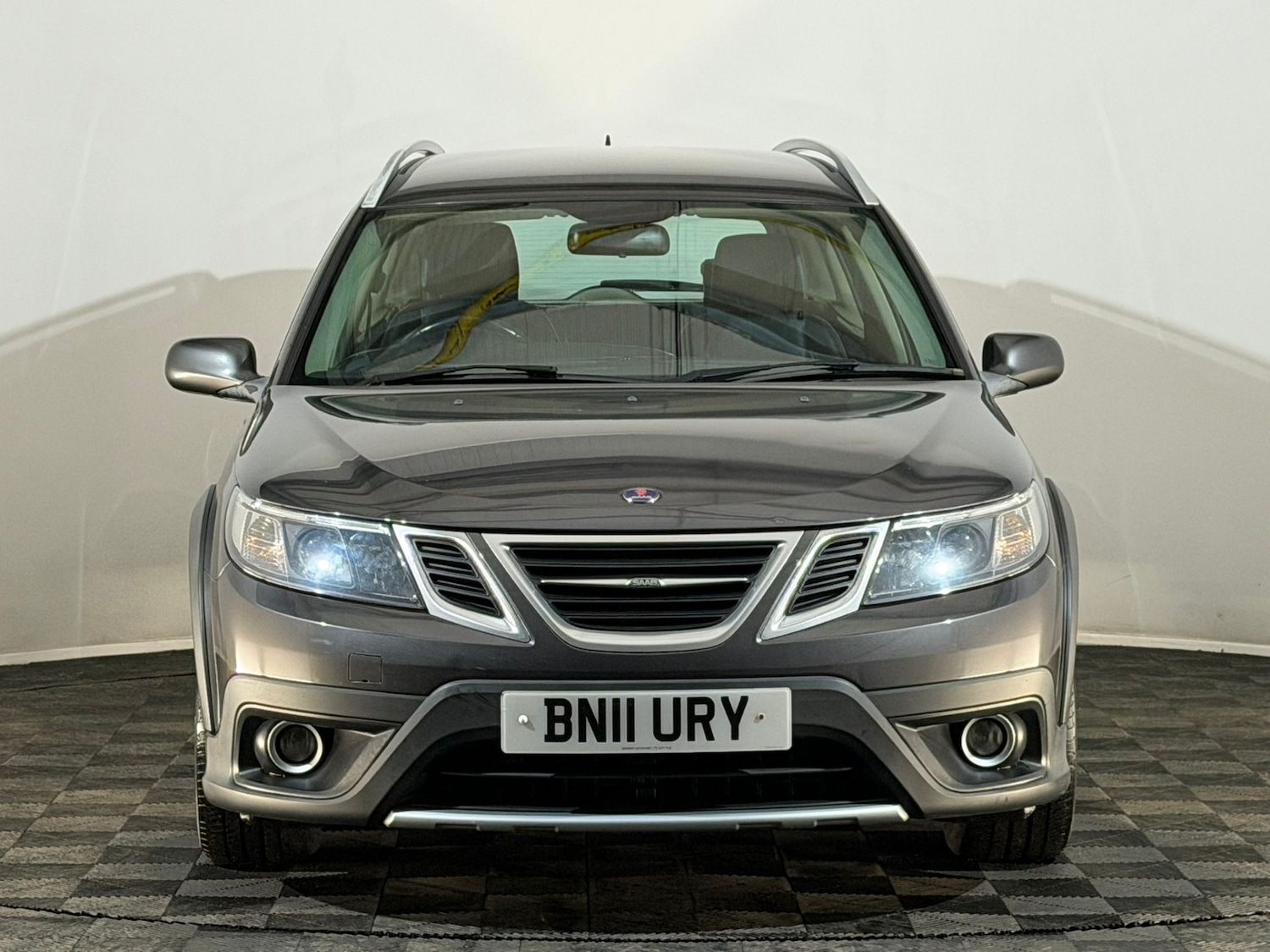 Used Saab 9-3 2011 for sale - 76170911: Photo 2