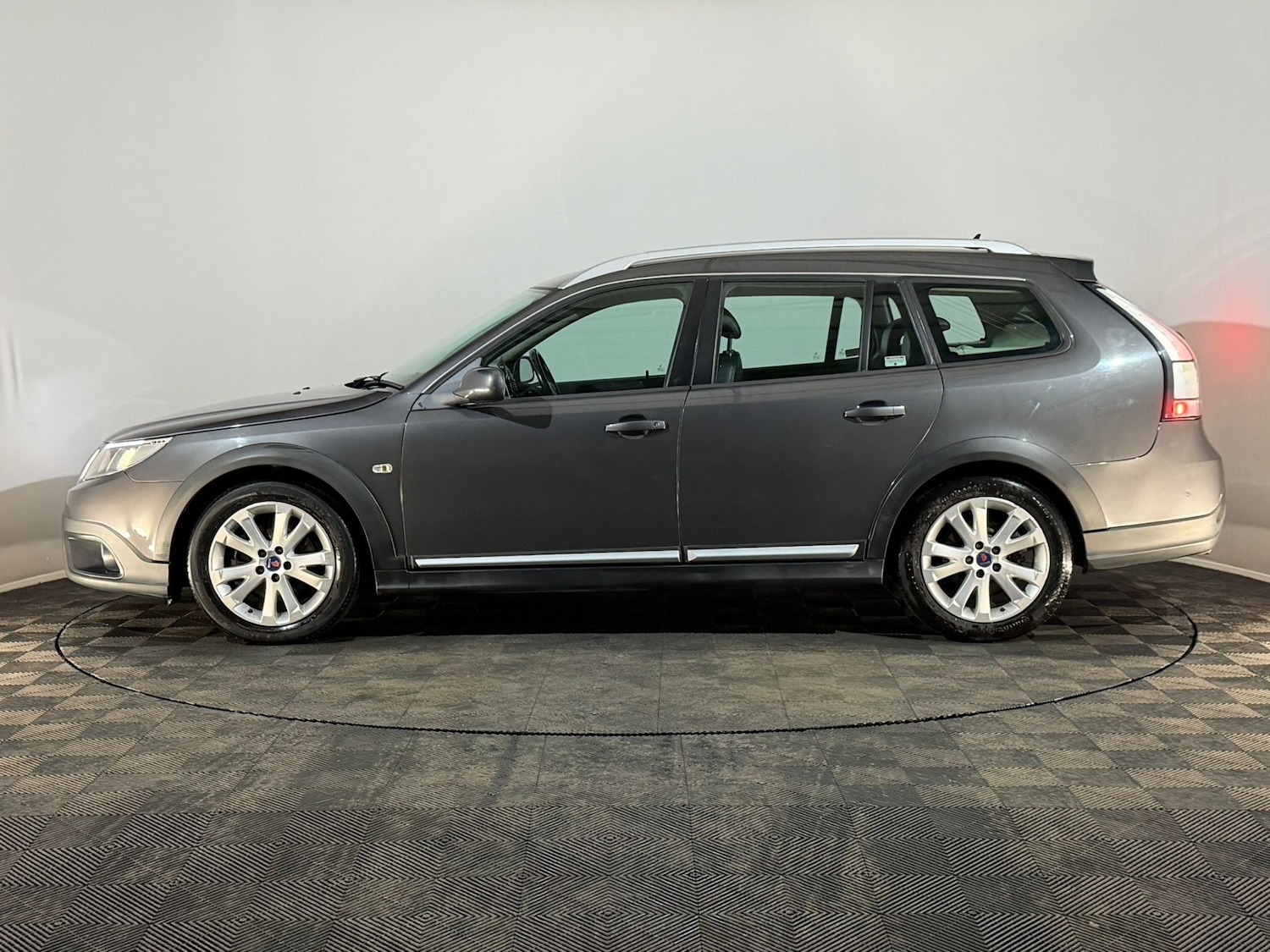 Used Saab 9-3 2011 for sale - 76170911: Photo 5