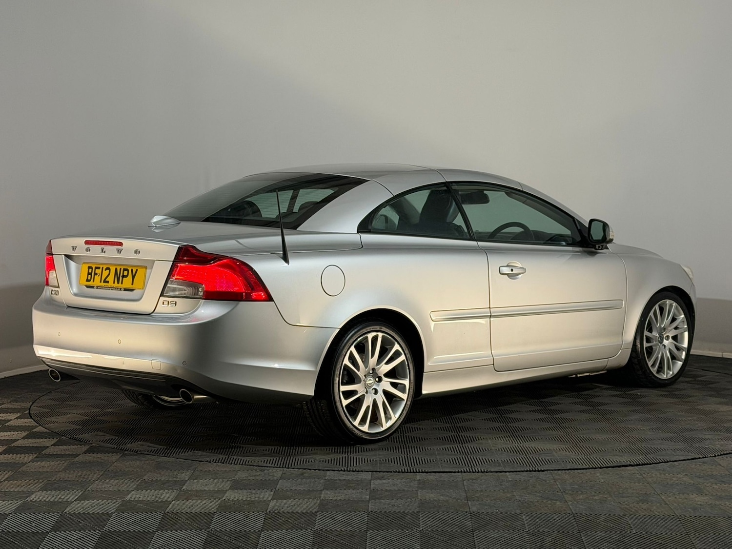 Used Volvo C70 2012 for sale - 77548474: Photo 12
