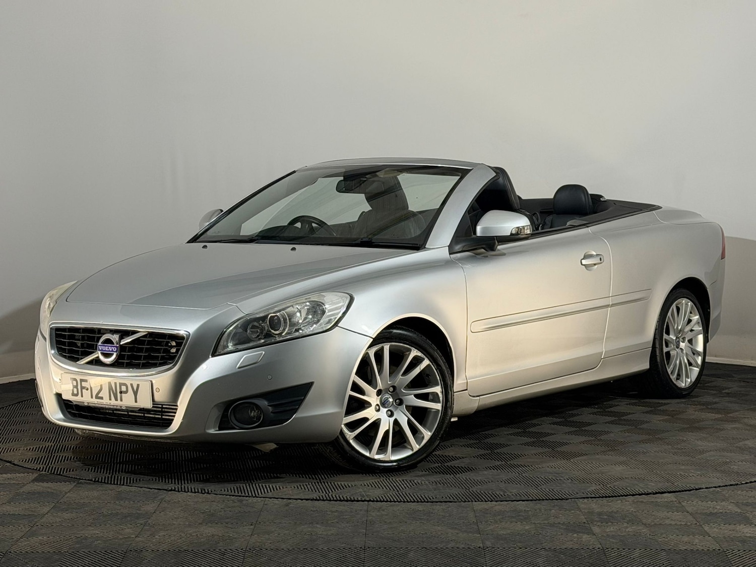 Used Volvo C70 2012 for sale - 77548474: Photo 5