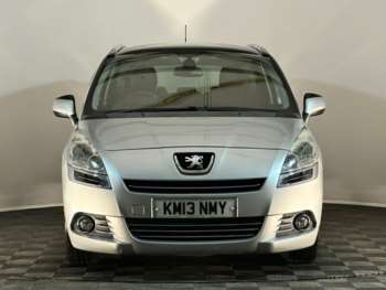 Used Peugeot 5008 2013 for sale - 74823760: Photo