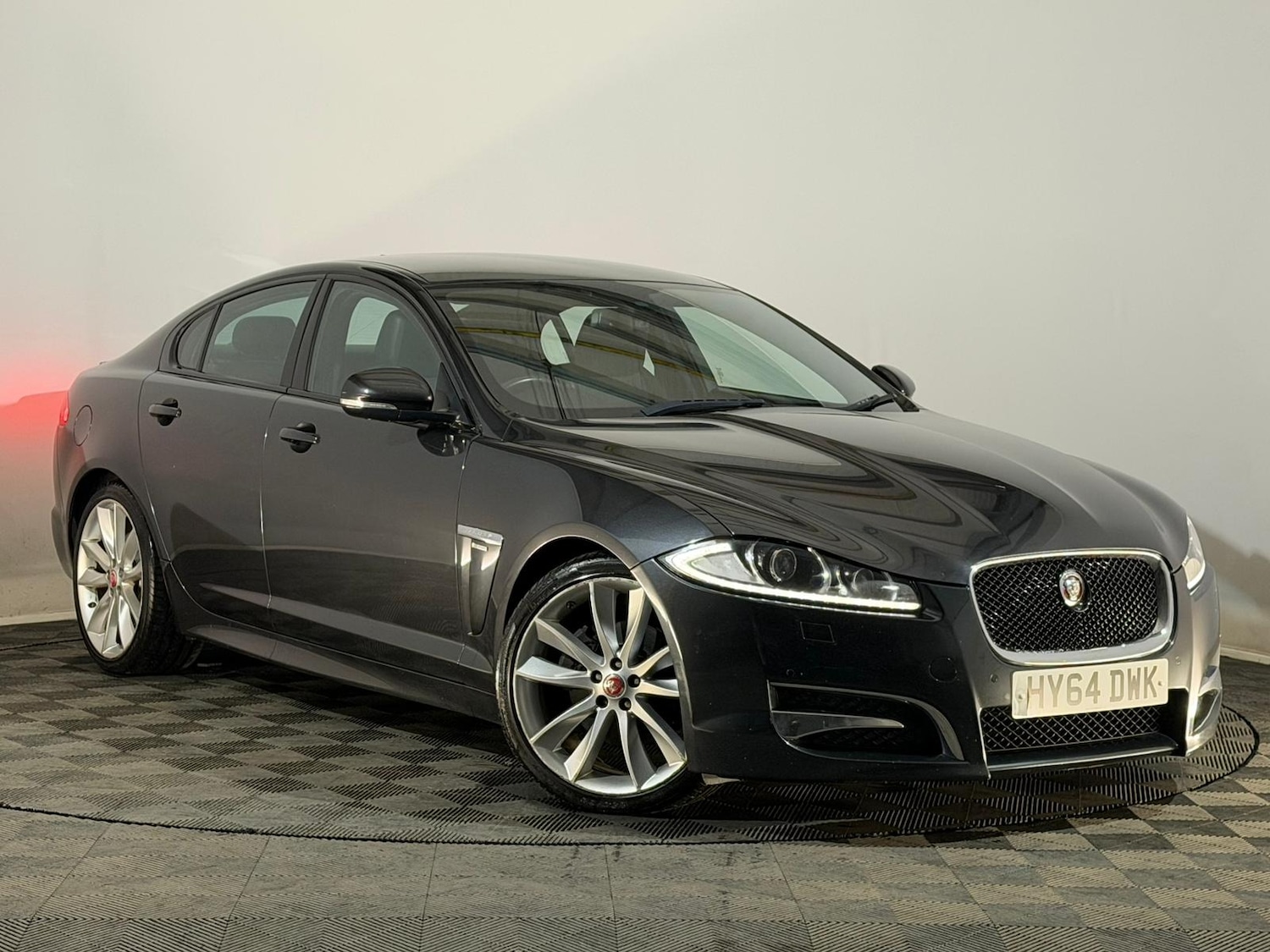 Used Jaguar XF 2014 for sale - 76616625: Photo 1