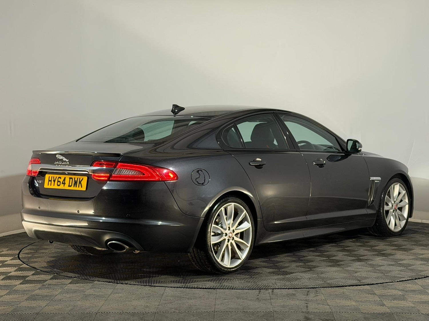 Used Jaguar XF 2014 for sale - 76616625: Photo 6