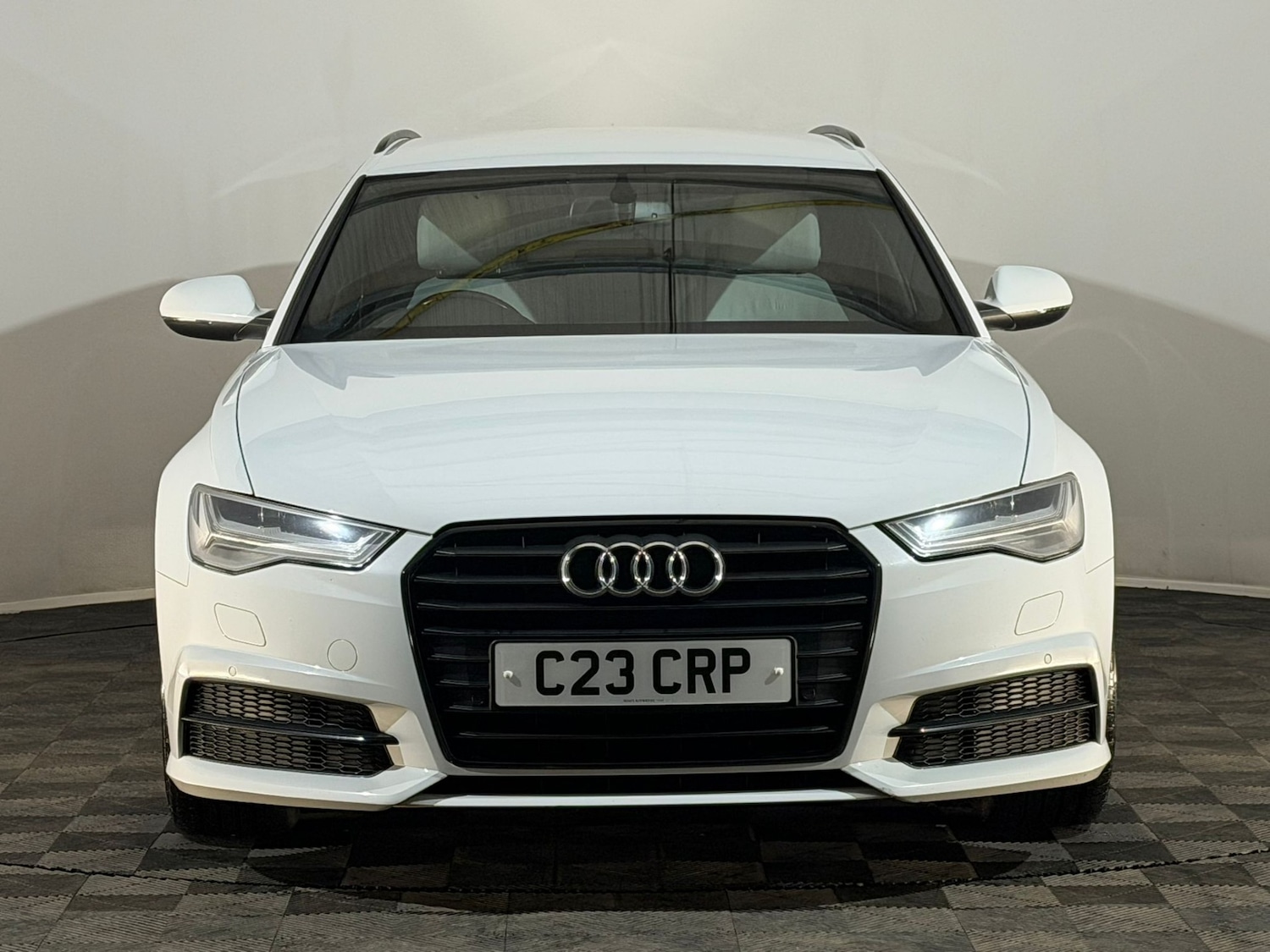 Used Audi A6 2015 for sale - 77551881: Photo 2