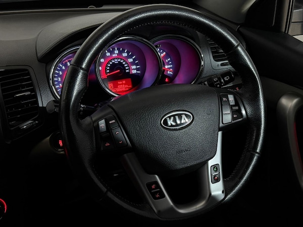Used Kia Sorento 2011 for sale - 76297000: Photo 13