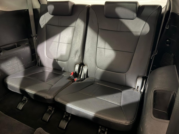 Used Kia Sorento 2011 for sale - 76297000: Photo 21