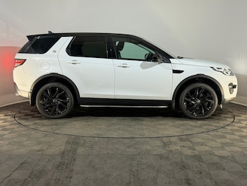 Used Land Rover Discovery Sport 2015 for sale - 78278038: Photo