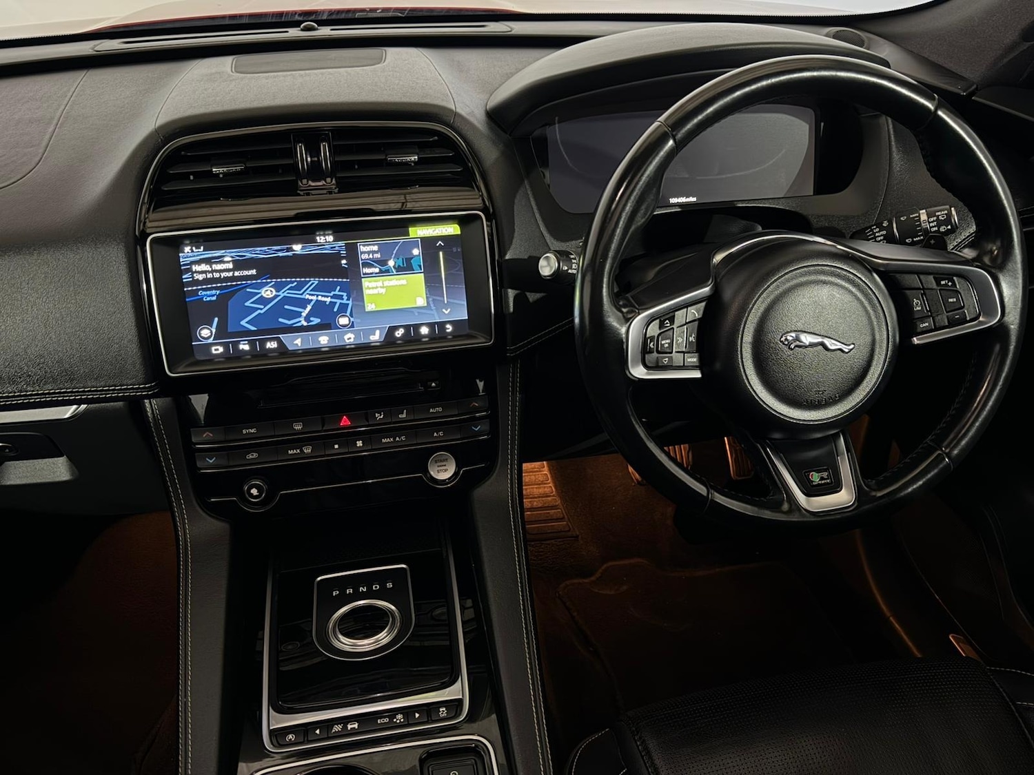 Used Jaguar F-Pace 2017 for sale - 77772047: Photo 14