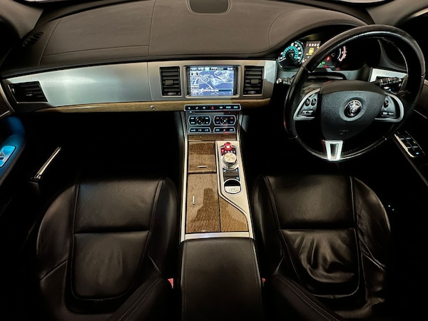 Used Jaguar XF 2014 for sale - 75073142: Photo 11