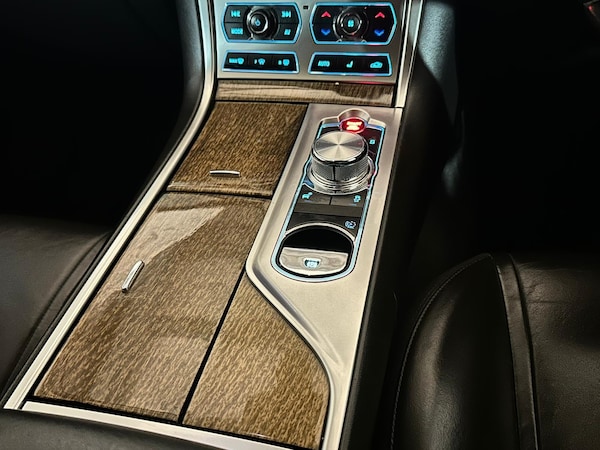 Used Jaguar XF 2014 for sale - 75073142: Photo 15