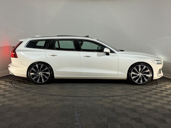 Used Volvo V60 2019 for sale - 77698504: Photo