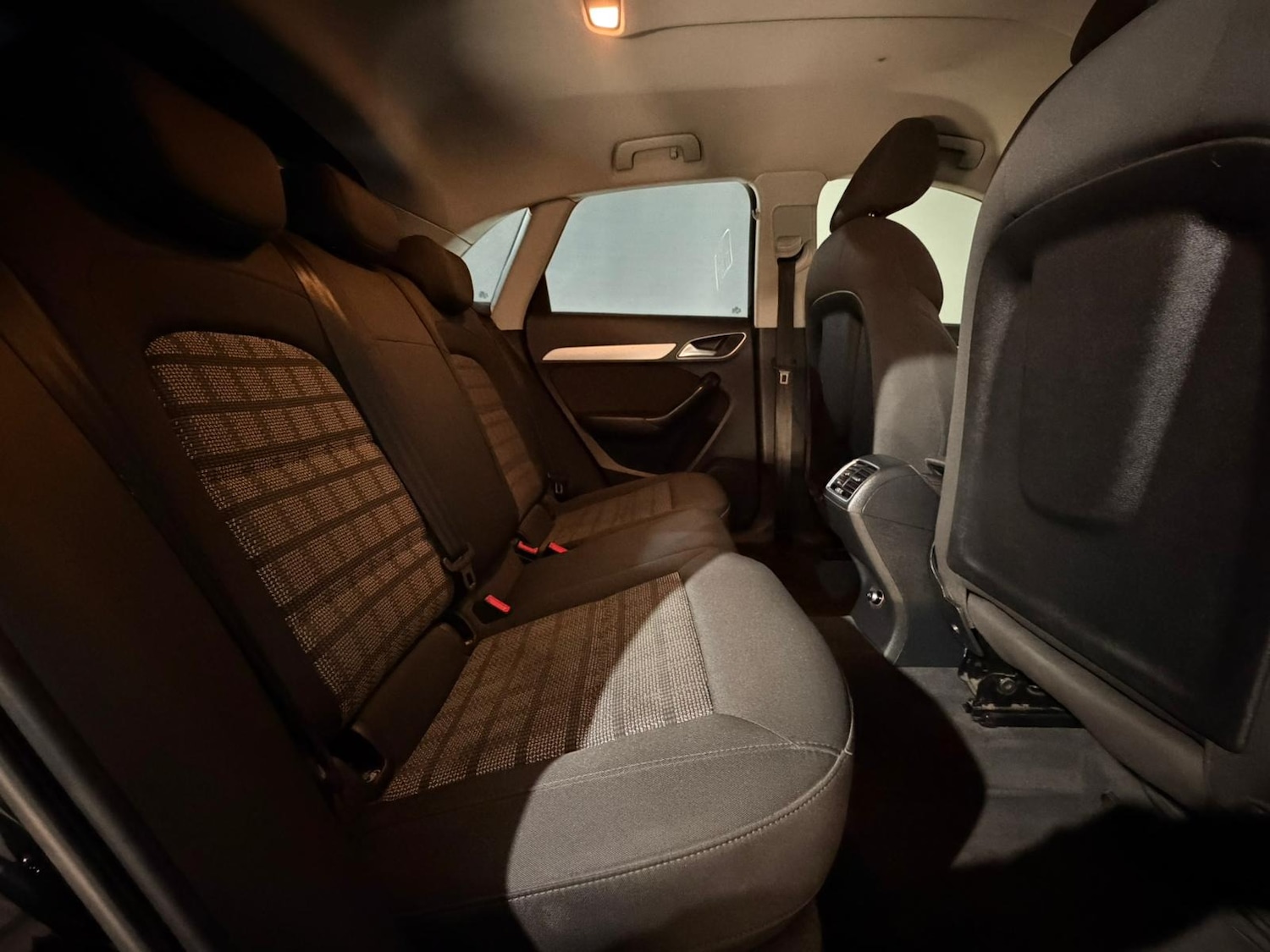 Used Audi Q3 2015 for sale - 77187280: Photo 18