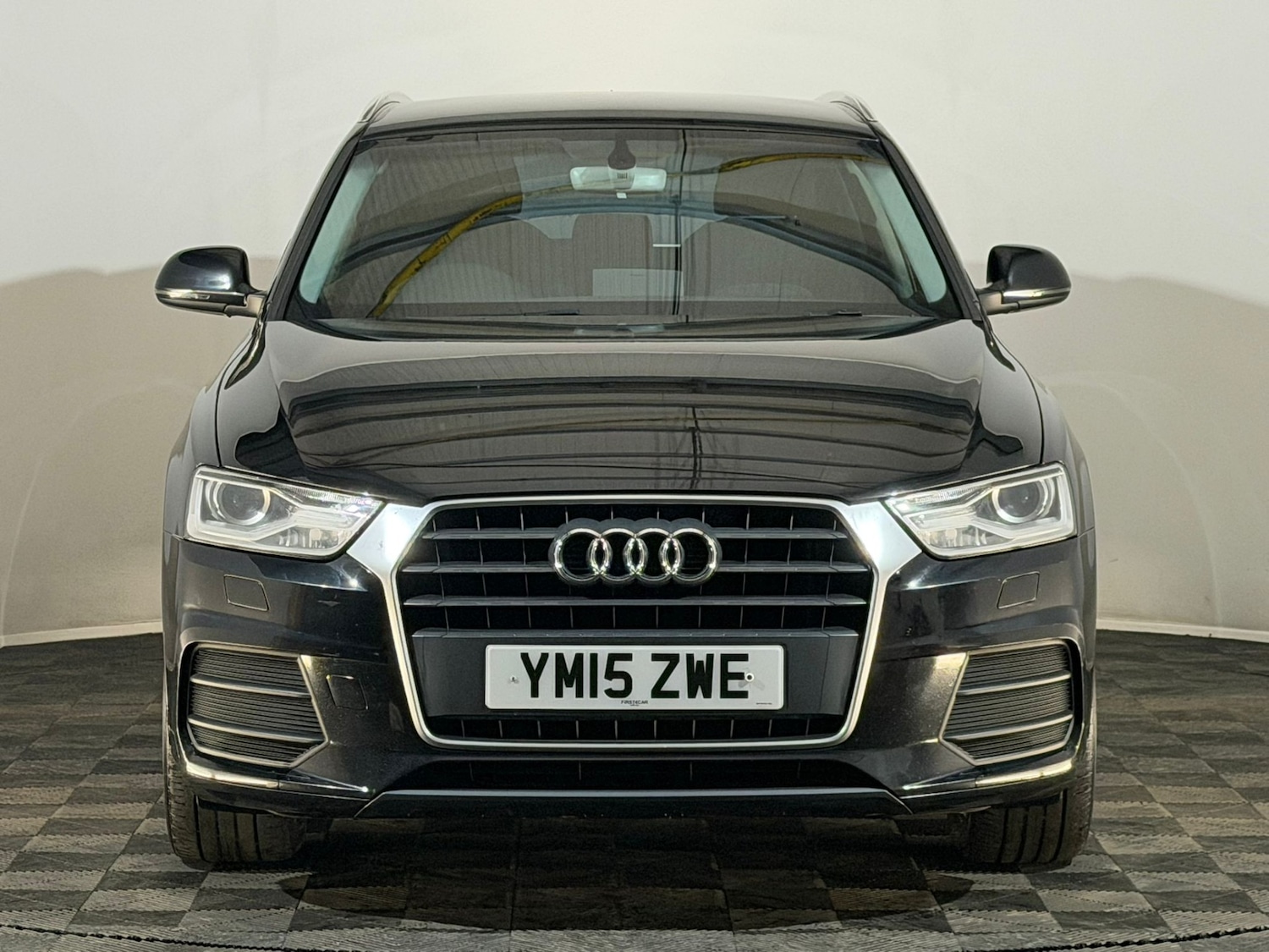 Used Audi Q3 2015 for sale - 77187280: Photo 2