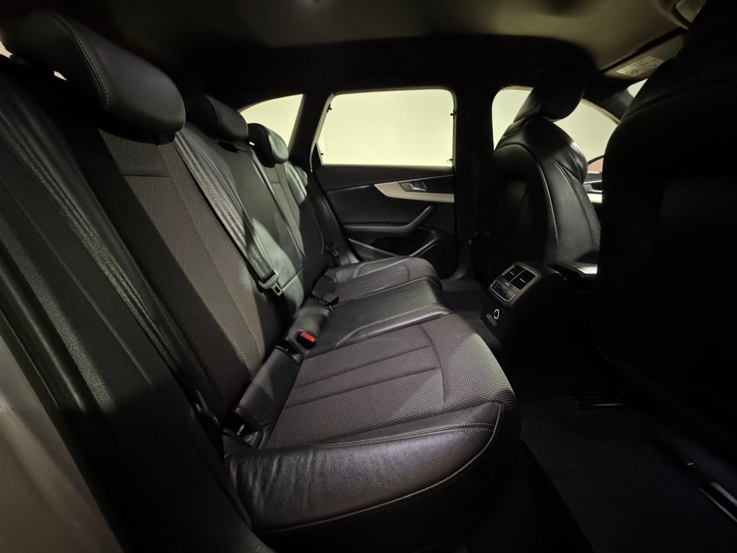 Used Audi A4 2016 for sale - 77501440: Photo 17