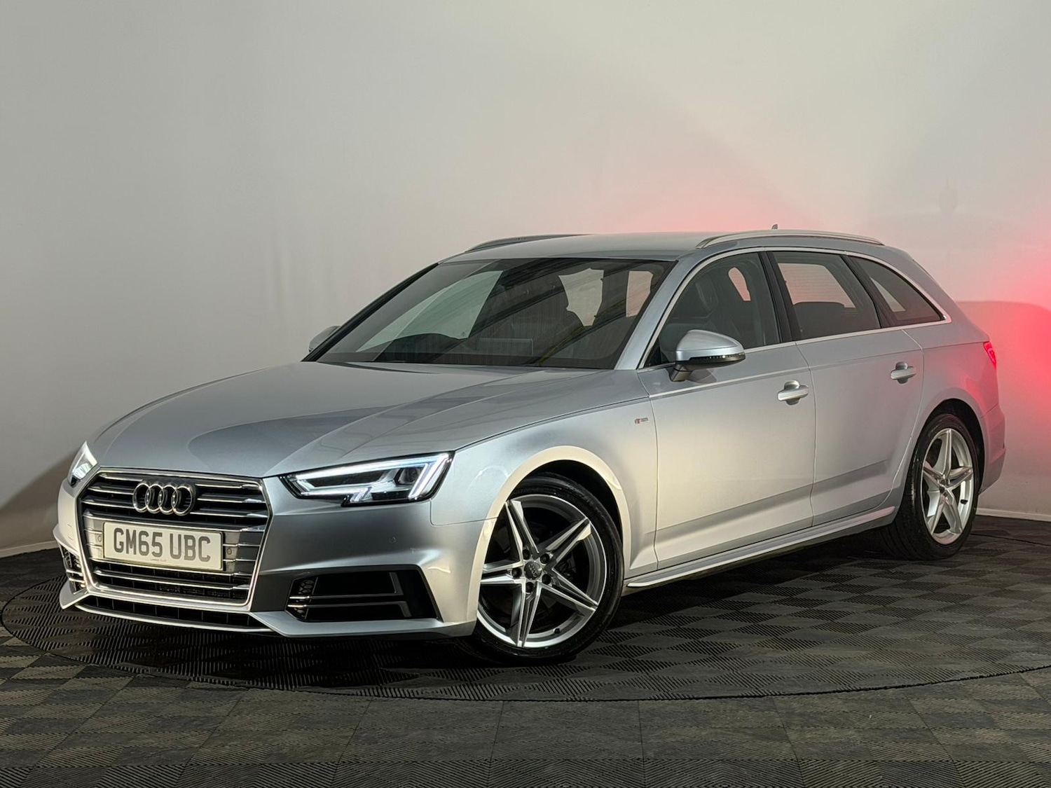 Used Audi A4 2016 for sale - 77501440: Photo 3