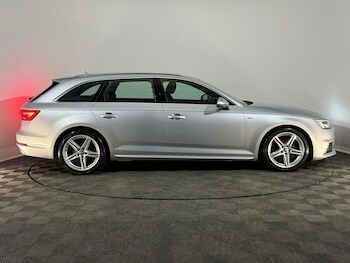 Used Audi A4 2016 for sale - 77501440: Photo