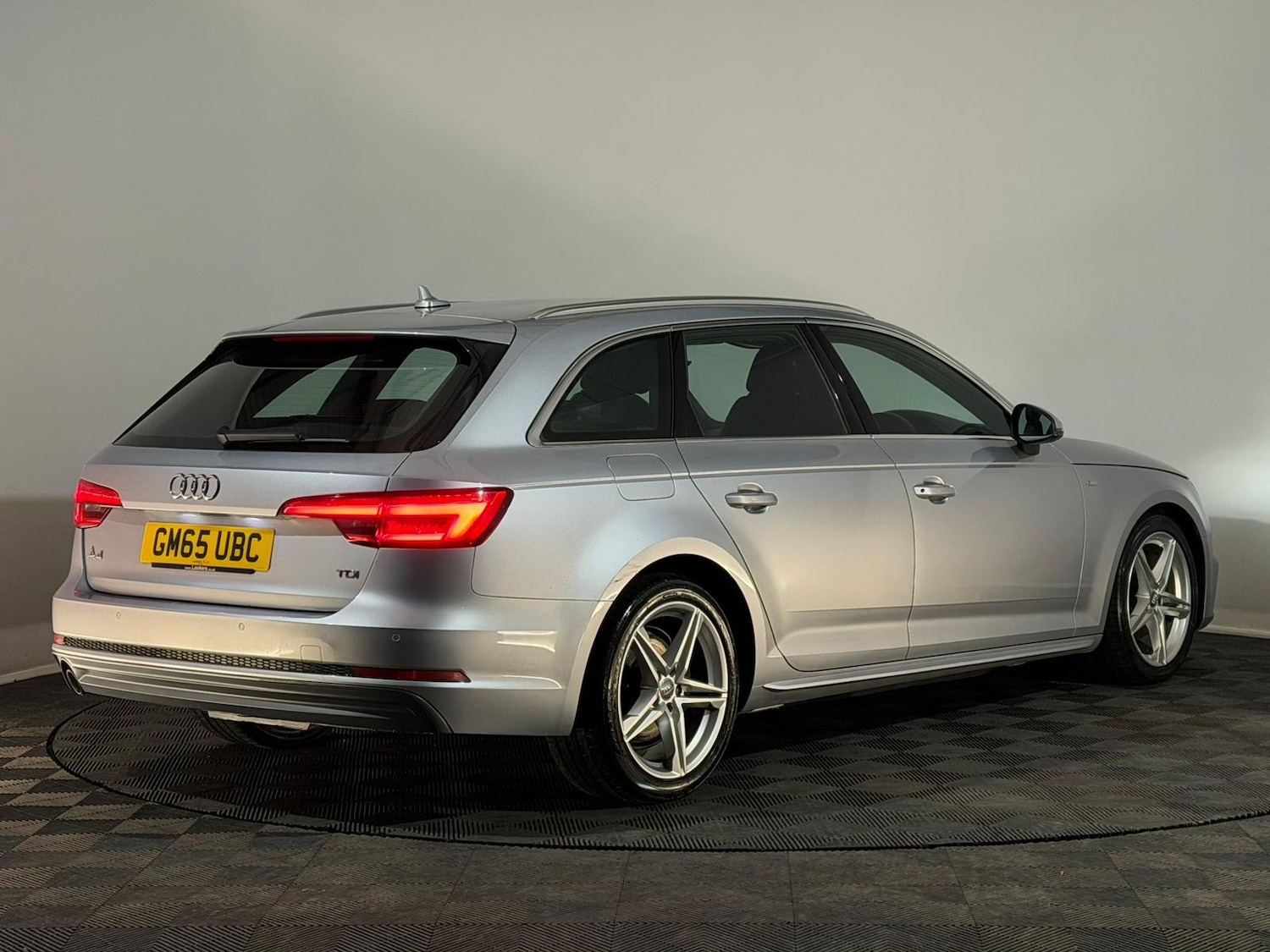 Used Audi A4 2016 for sale - 77501440: Photo 6