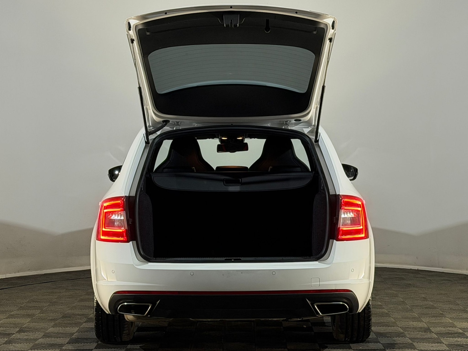 Used Skoda Octavia 2016 for sale - 78120237: Photo 8