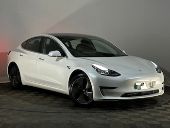 Tesla - Model 3