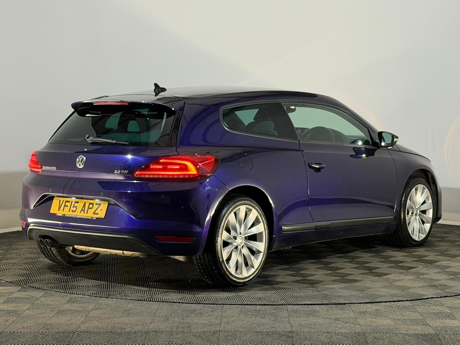 Used Volkswagen Scirocco 2015 for sale - 76327866: Photo 6