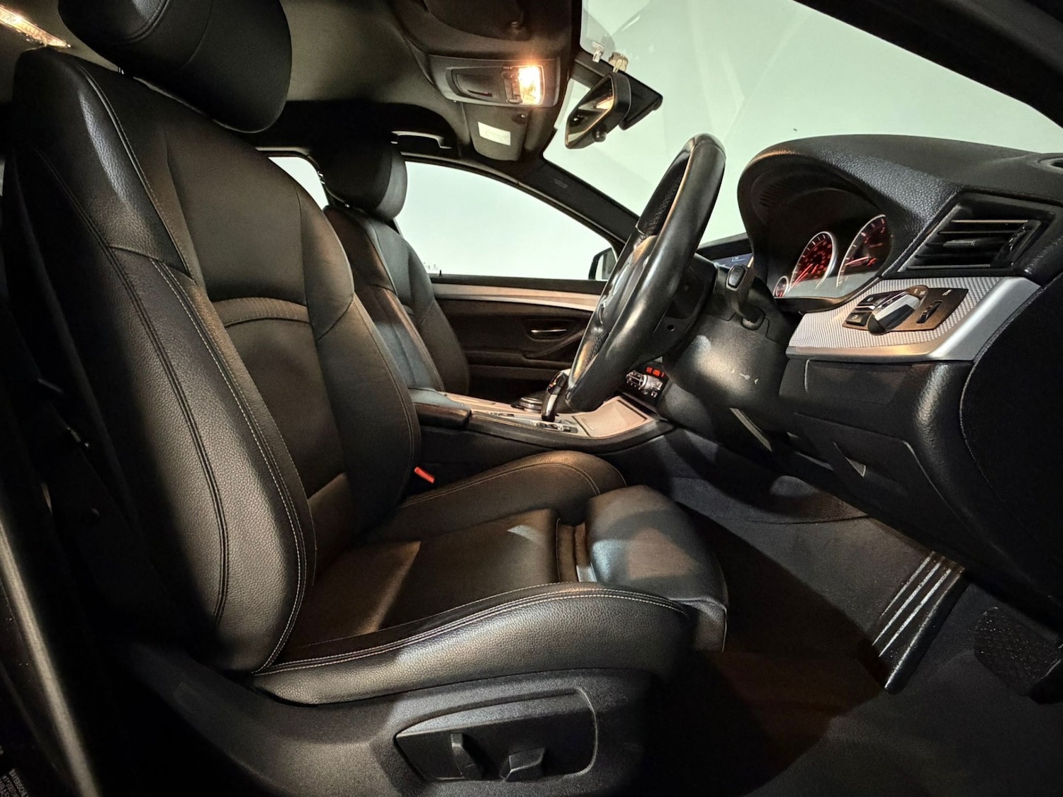 Used BMW 5 Series 2014 for sale - 76350516: Photo 16