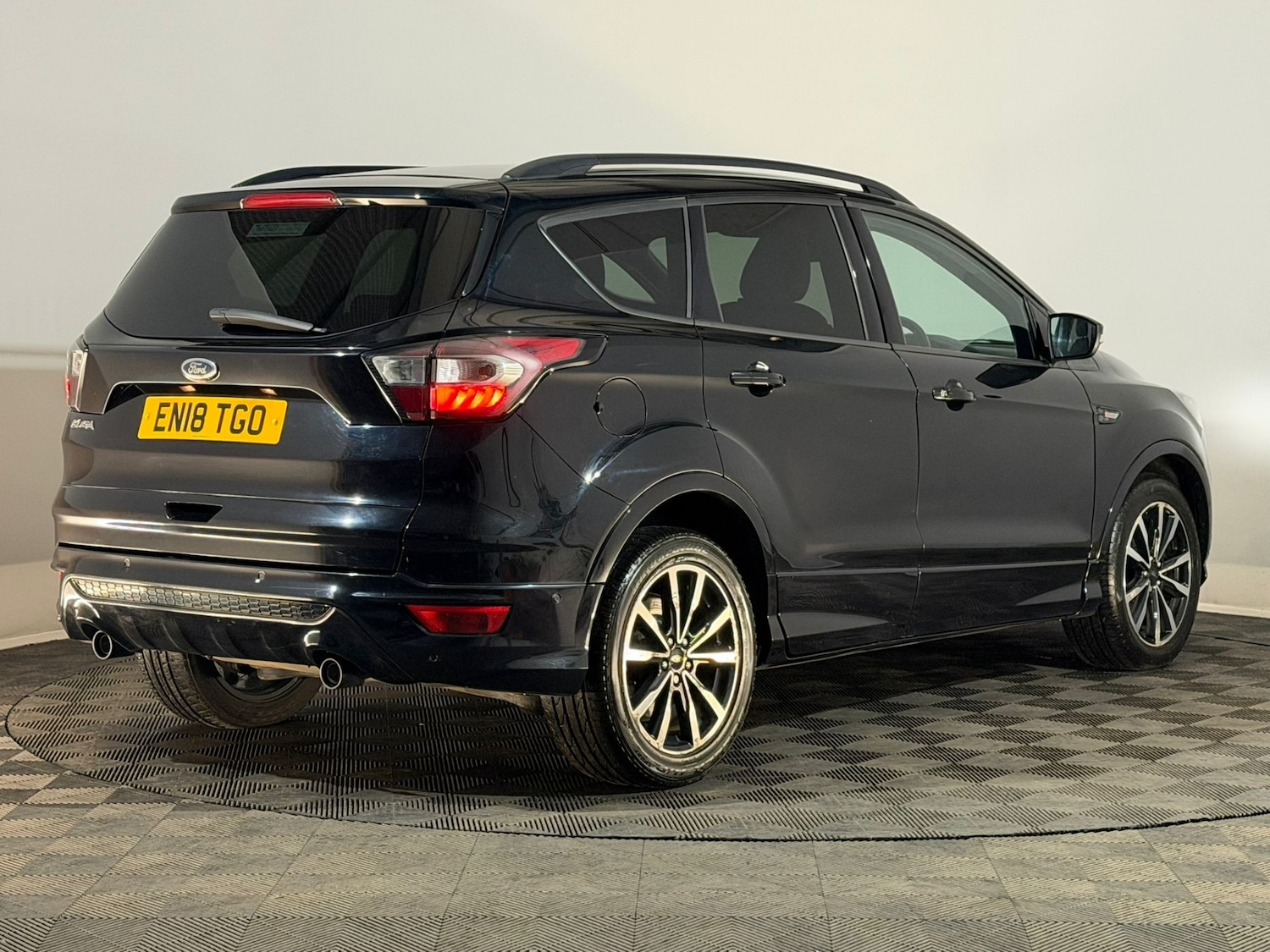 Used Ford Kuga 2018 for sale - 77772418: Photo 6