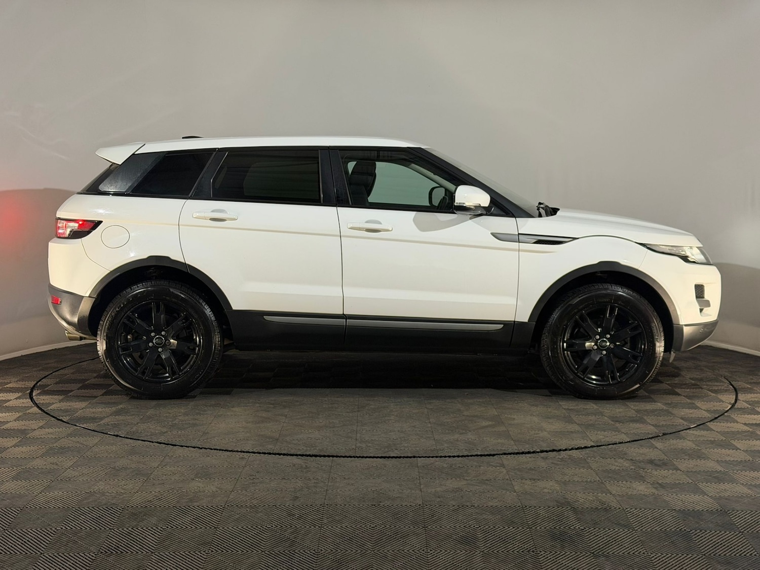 Used Land Rover Range Rover Evoque 2013 for sale - 77413375: Photo 4