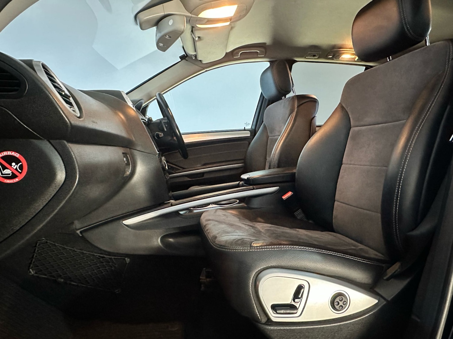 Used Mercedes-Benz M Class 2011 for sale - 77248256: Photo 17