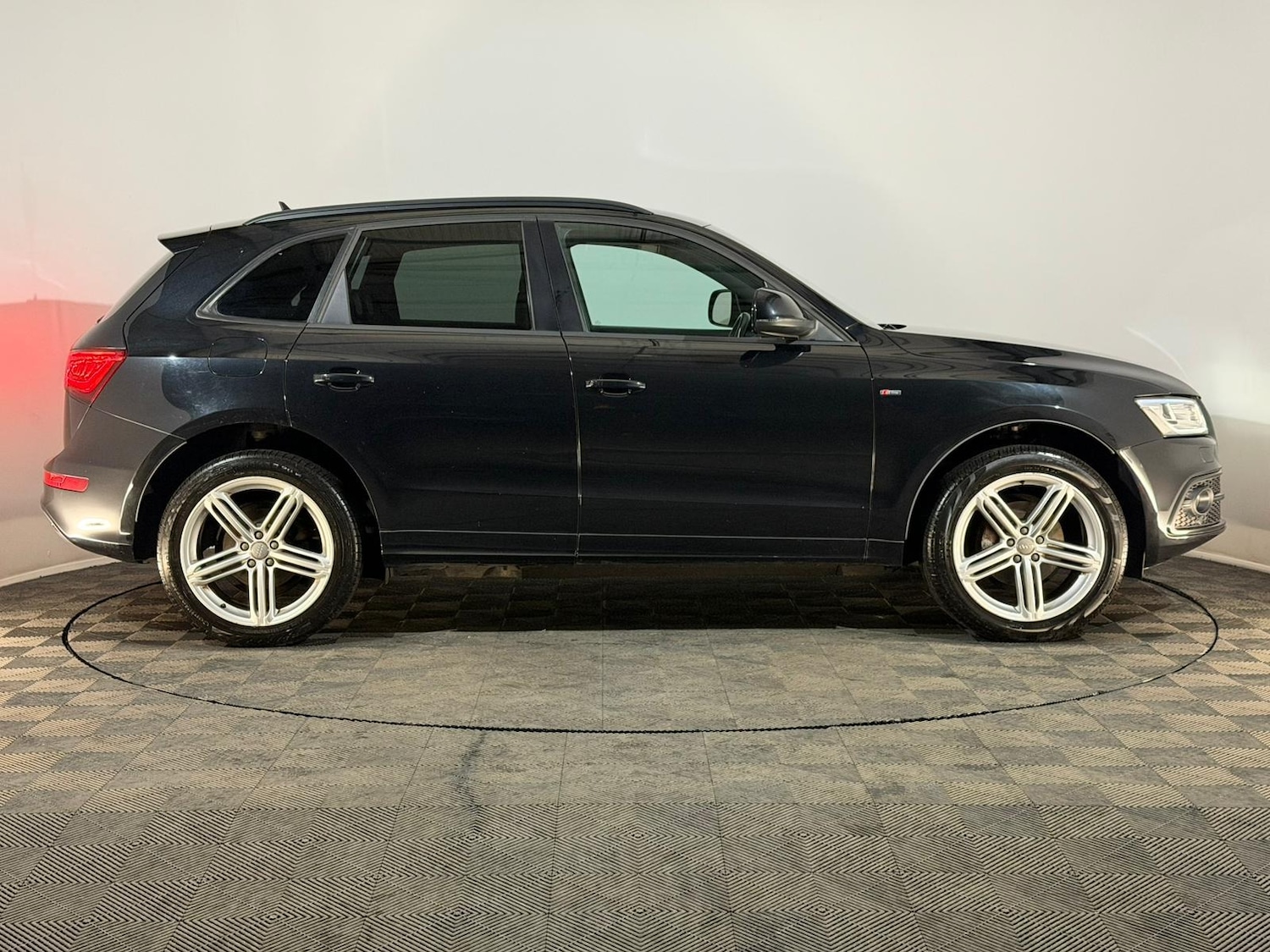 Used Audi Q5 2013 for sale - 76542511: Photo 4