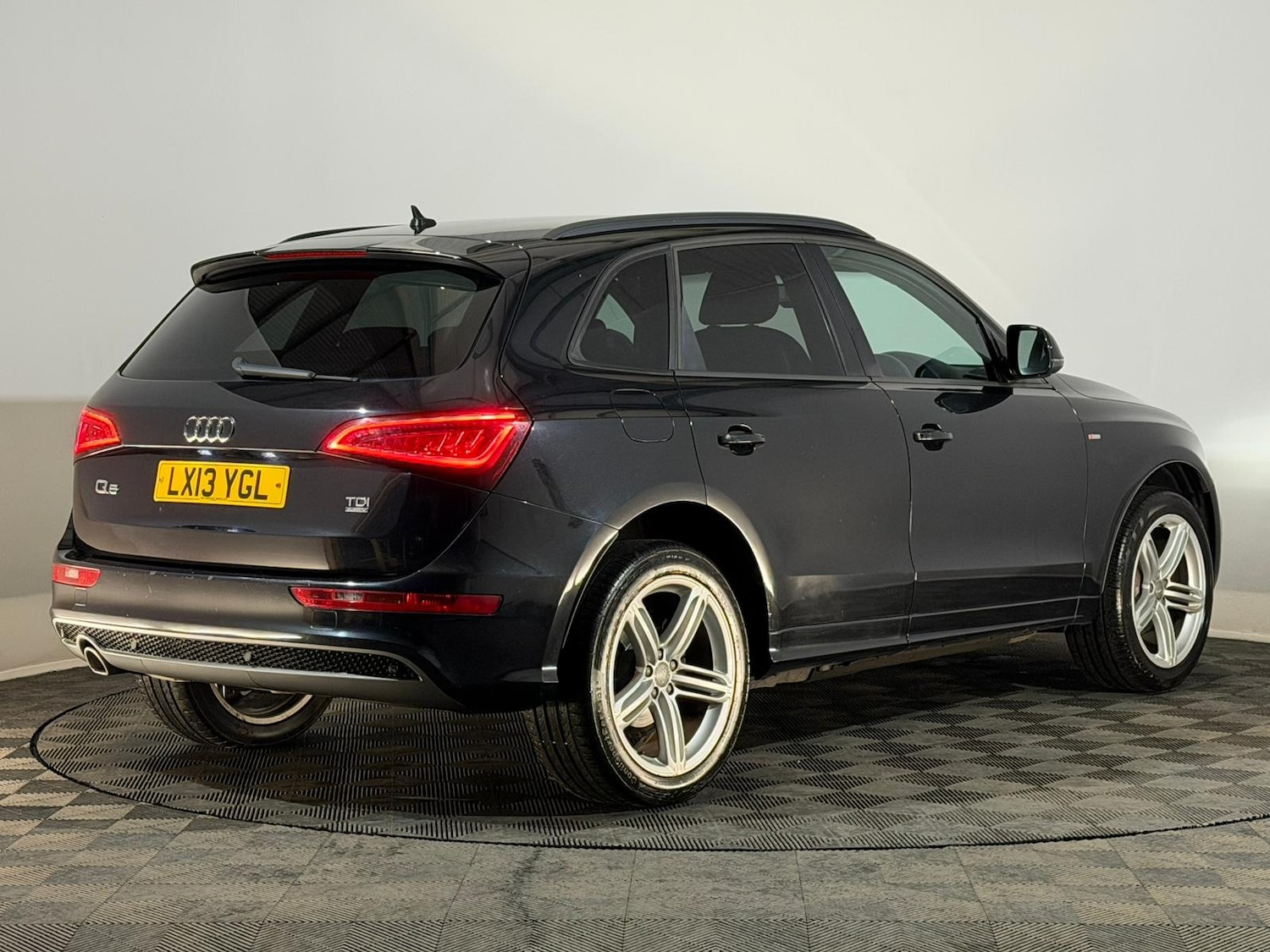 Used Audi Q5 2013 for sale - 76542511: Photo 6