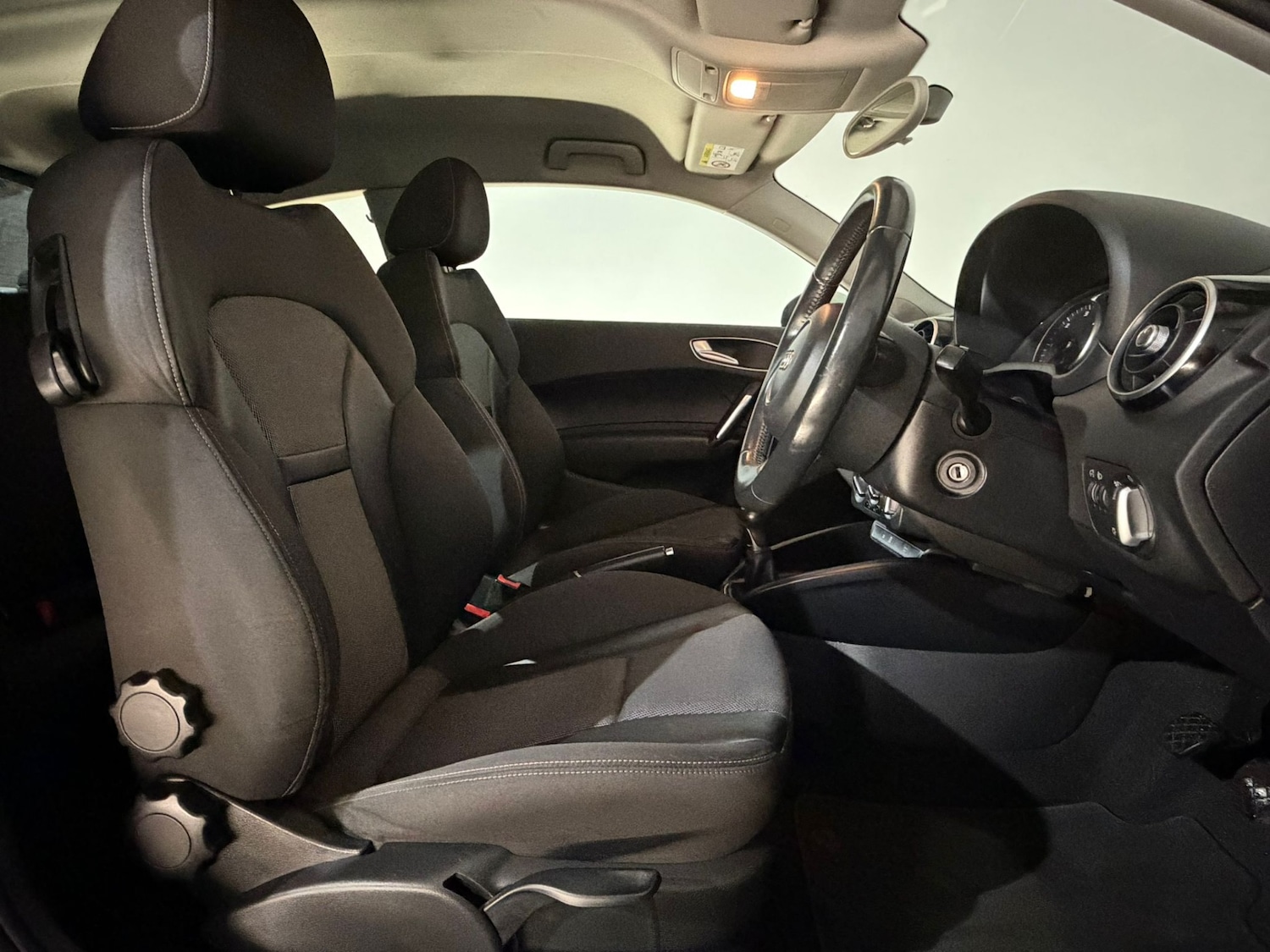 Used Audi A1 2015 for sale - 76154397: Photo 16