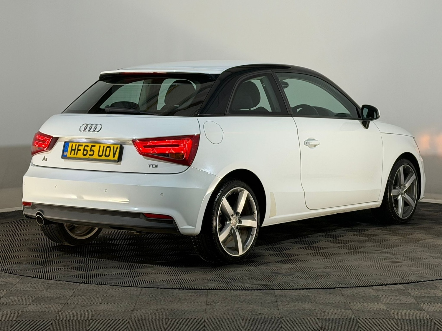 Used Audi A1 2015 for sale - 76154397: Photo 6