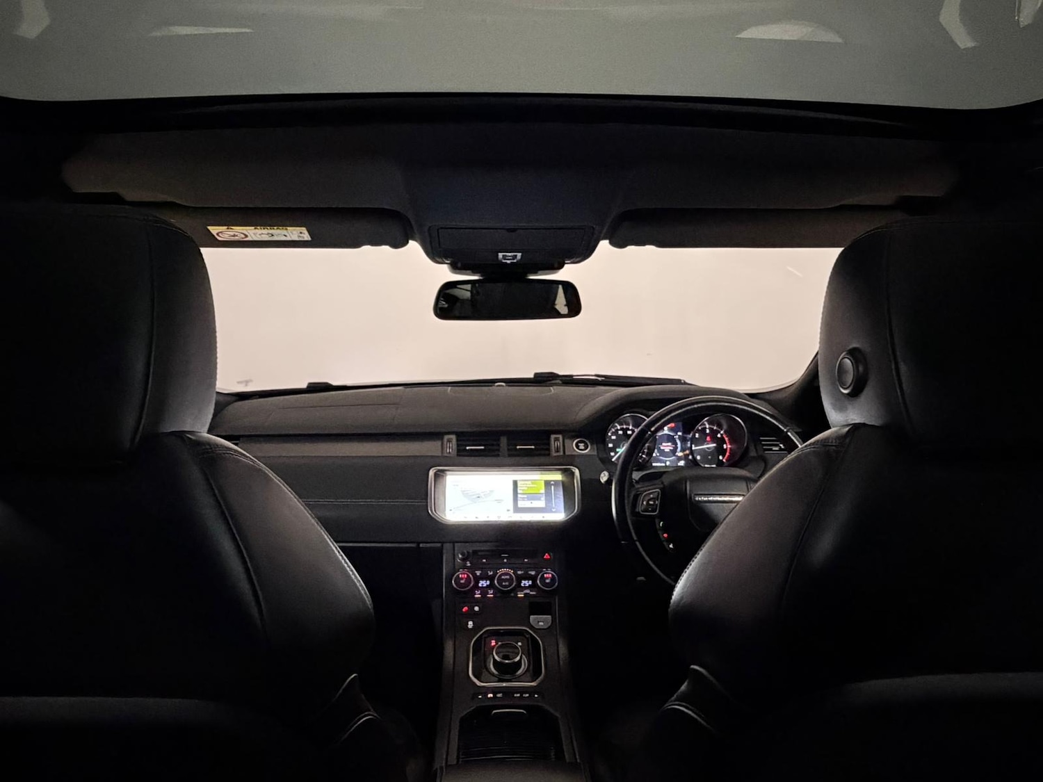 Used Land Rover Range Rover Evoque 2018 for sale - 77873716: Photo 11