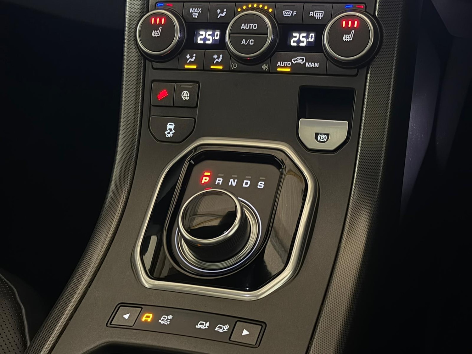 Used Land Rover Range Rover Evoque 2018 for sale - 77873716: Photo 15