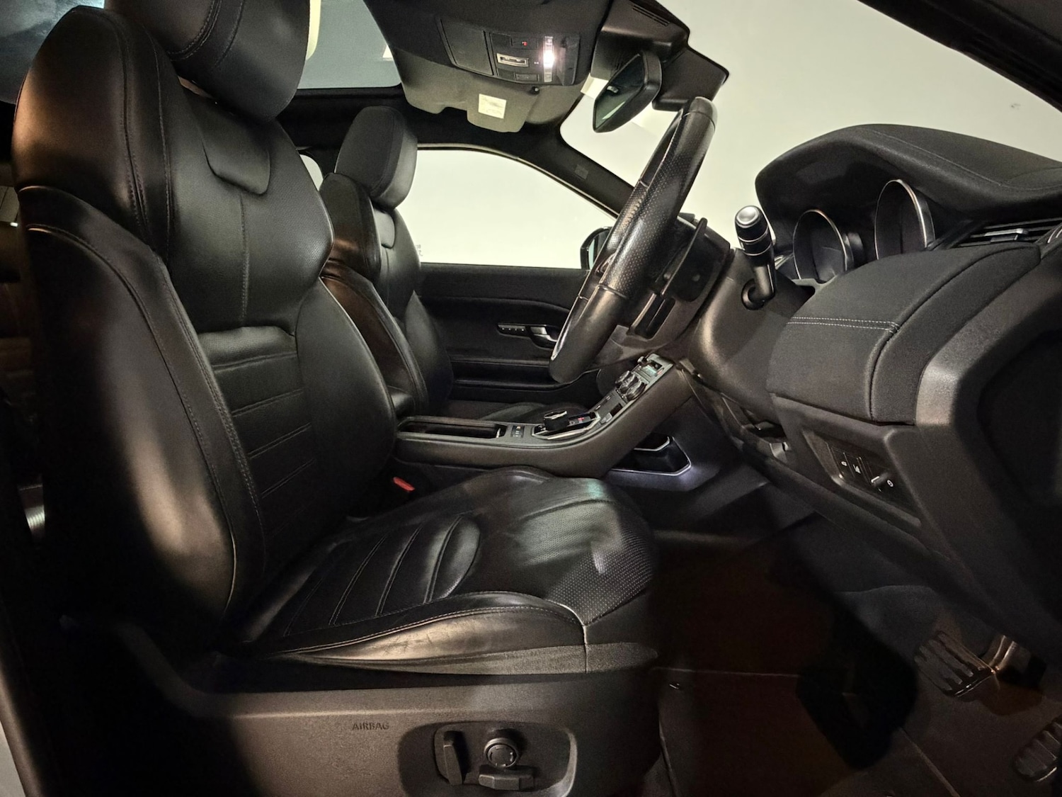 Used Land Rover Range Rover Evoque 2018 for sale - 77873716: Photo 16